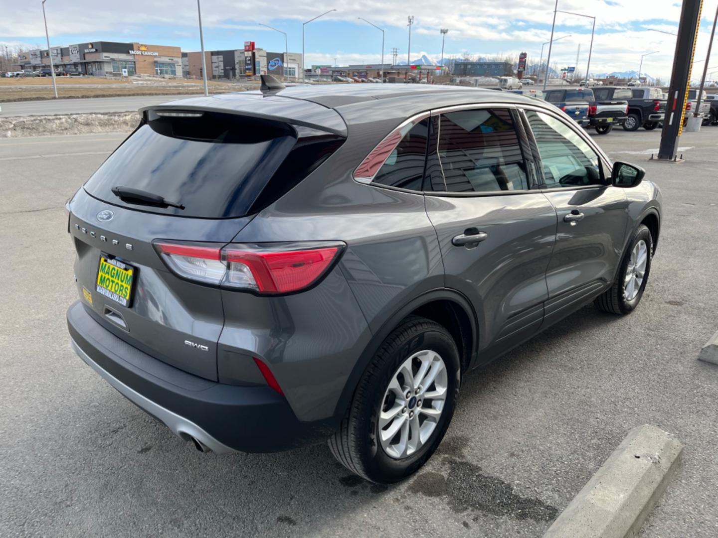 2022 Gray /Black Ford Escape (1FMCU9G66NU) , located at 1960 Industrial Drive, Wasilla, 99654, (907) 274-2277, 61.573475, -149.400146 - Photo#5